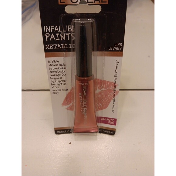 L'Oreal Paris Infallible Paints Metallic Lip Paint Galactic Foil - Picture 6 of 9